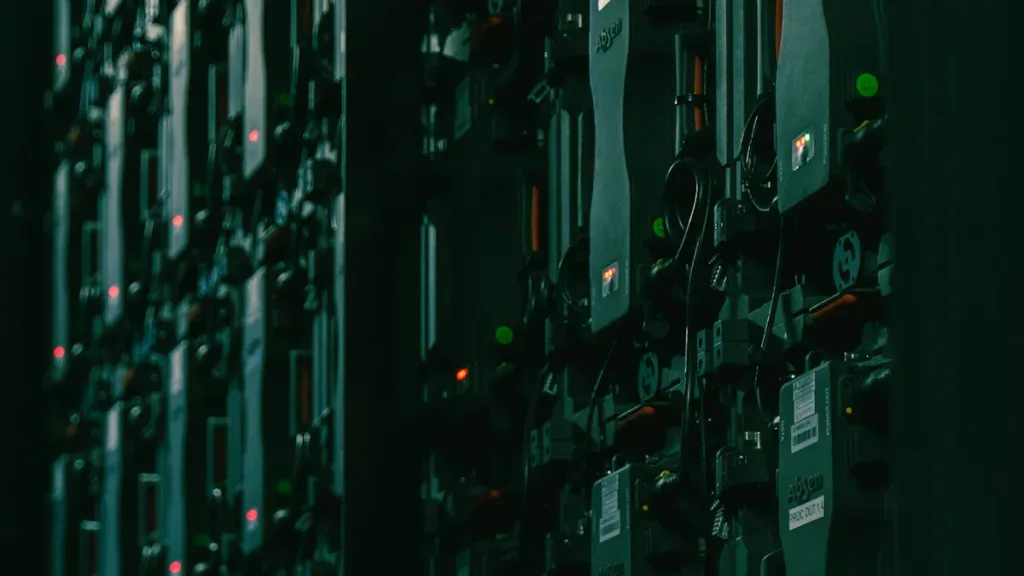 How to Pick the Best Rack PDU for Your Data Center