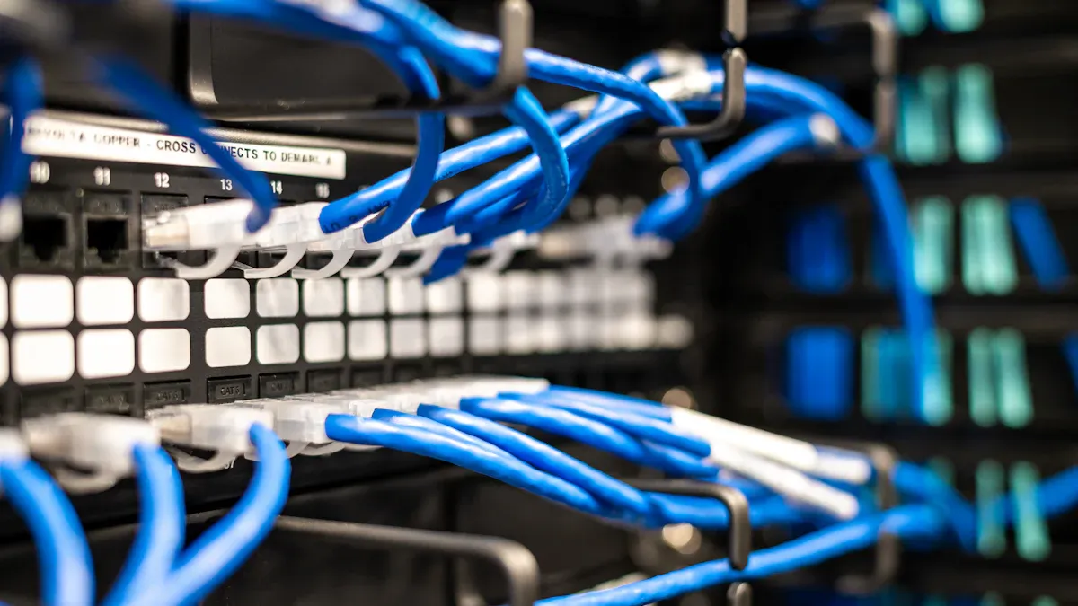 Smart vs Basic 0U Rack PDU A Brand Comparison for 2025